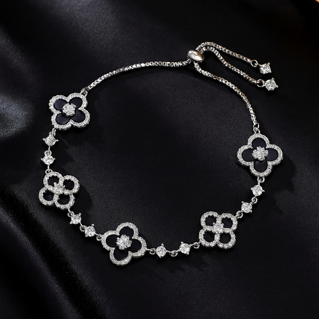 Sakura Clover Bracelet™
