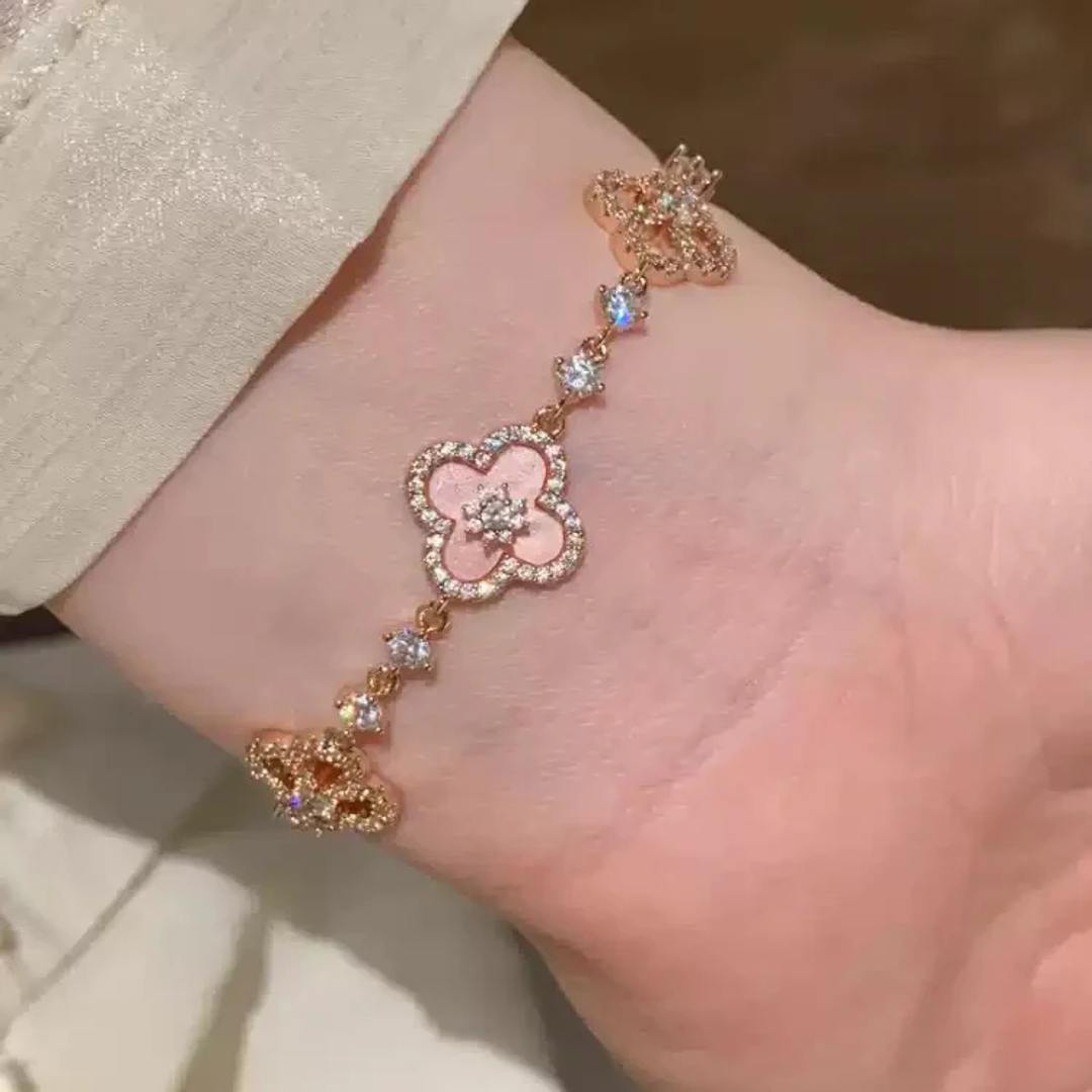 Sakura Clover Bracelet™